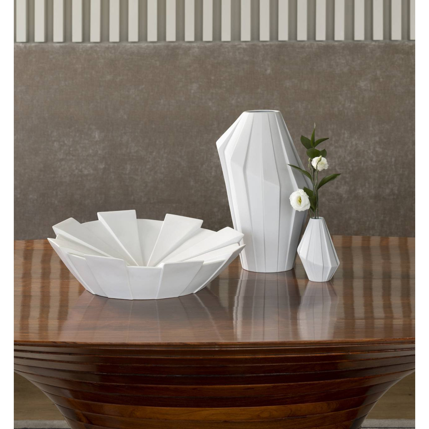Vista Alegre Ritmo Bud Vase