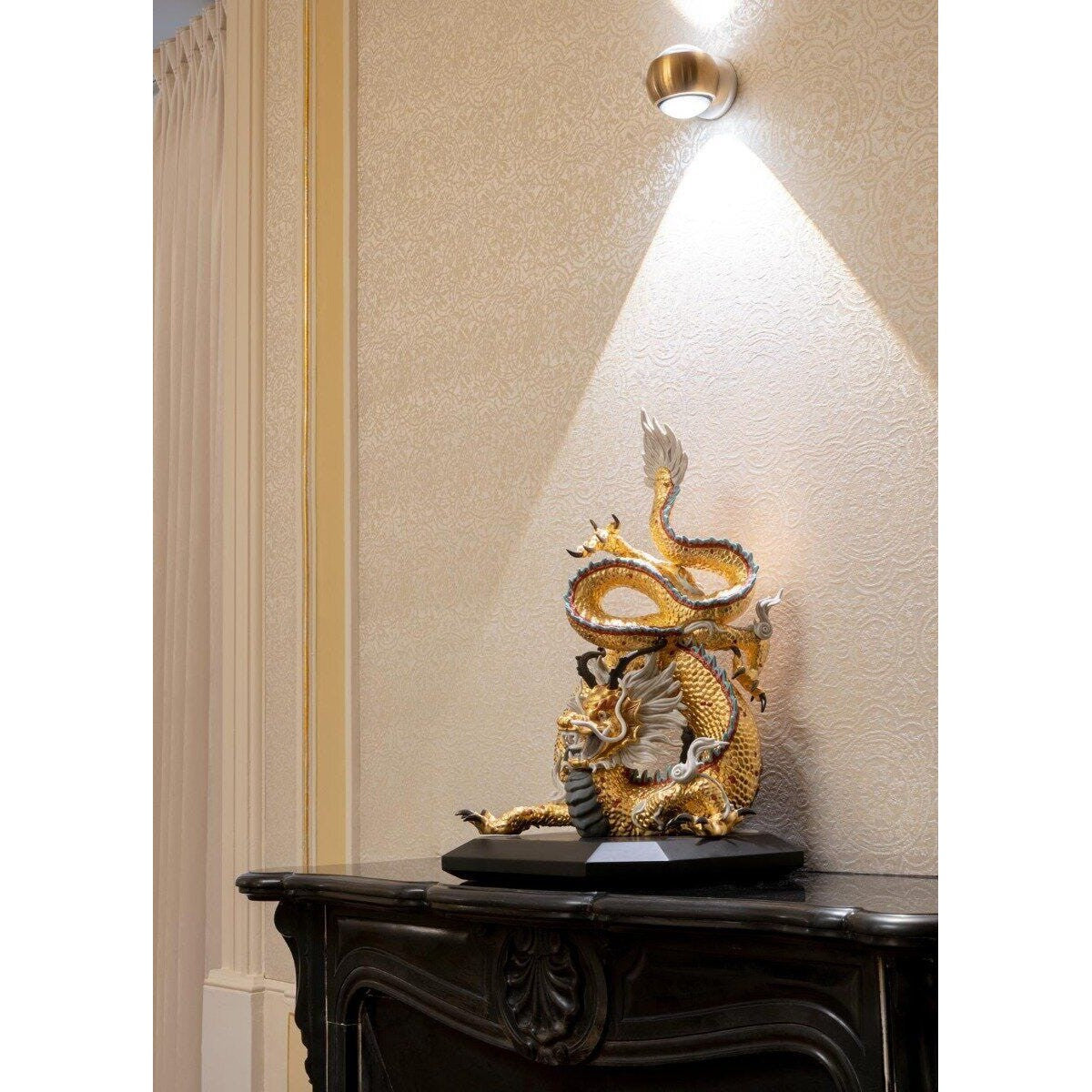 Lladro Protective dragon golden -Special Edition