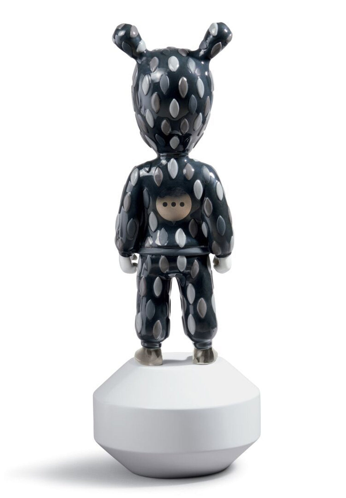 Lladro The Guest Figurine