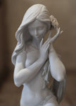 Lladro Subtle moonlight Woman Figurine Limited edition