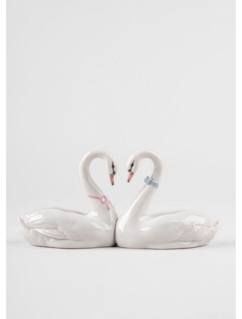 Lladro Endless Love Cake Topper