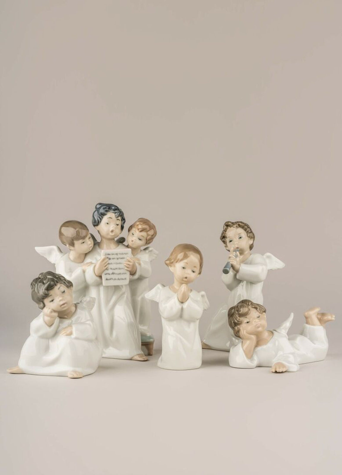 Lladro Angel Praying Figurine