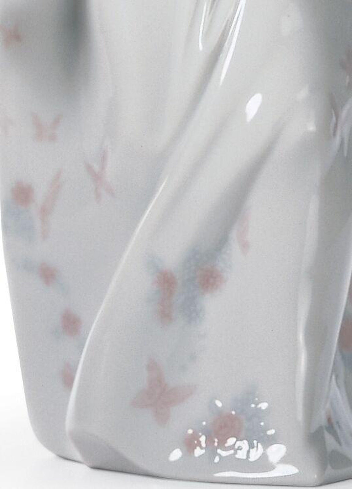Lladro Wonderful Mother Figurine