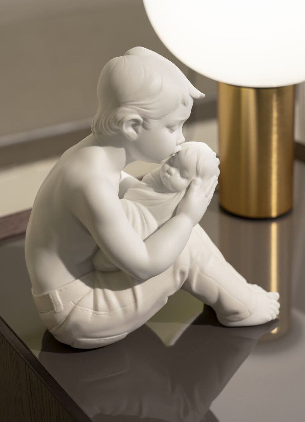 Lladro Welcome Home Children Figurine