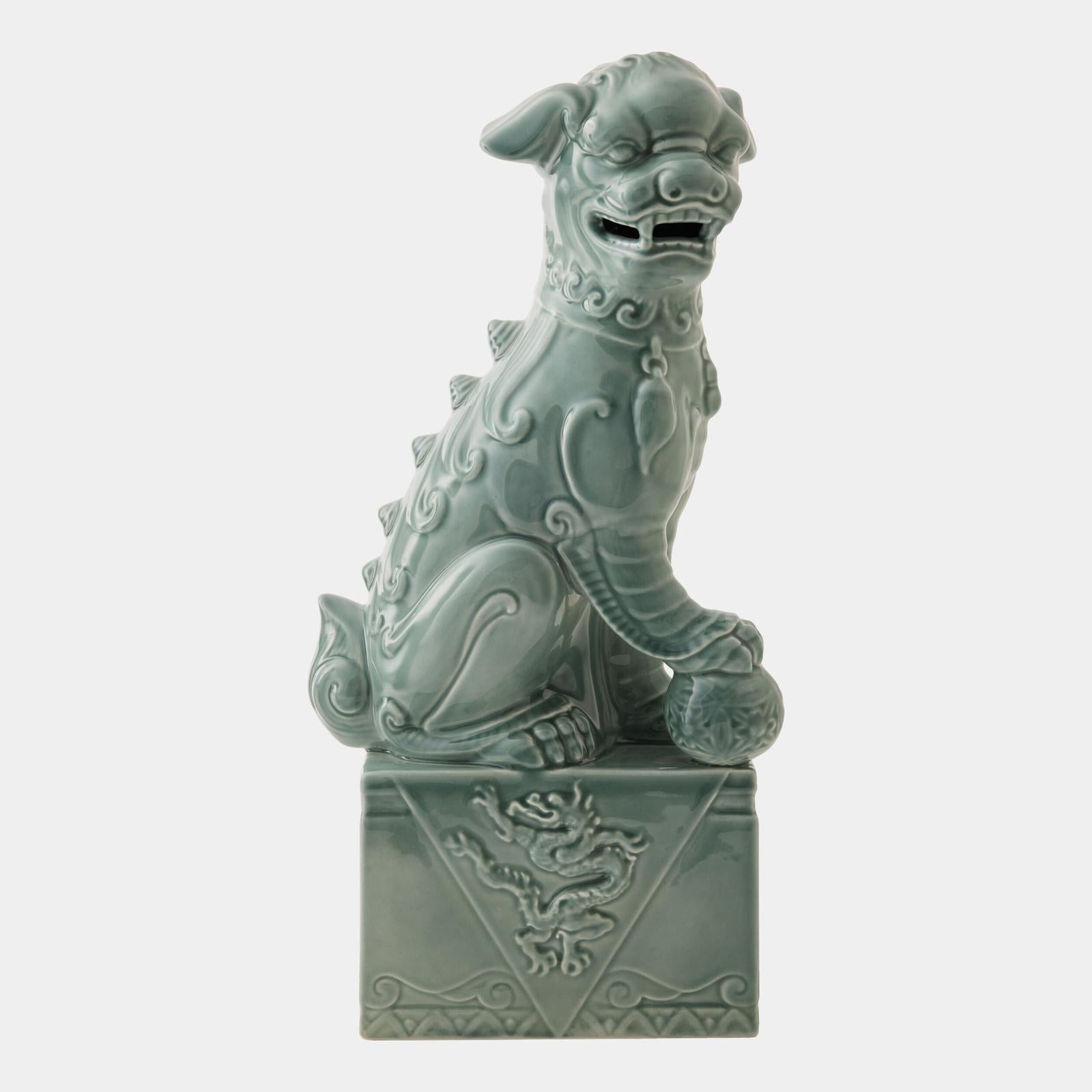 Global Views Foo Dog Sculpture