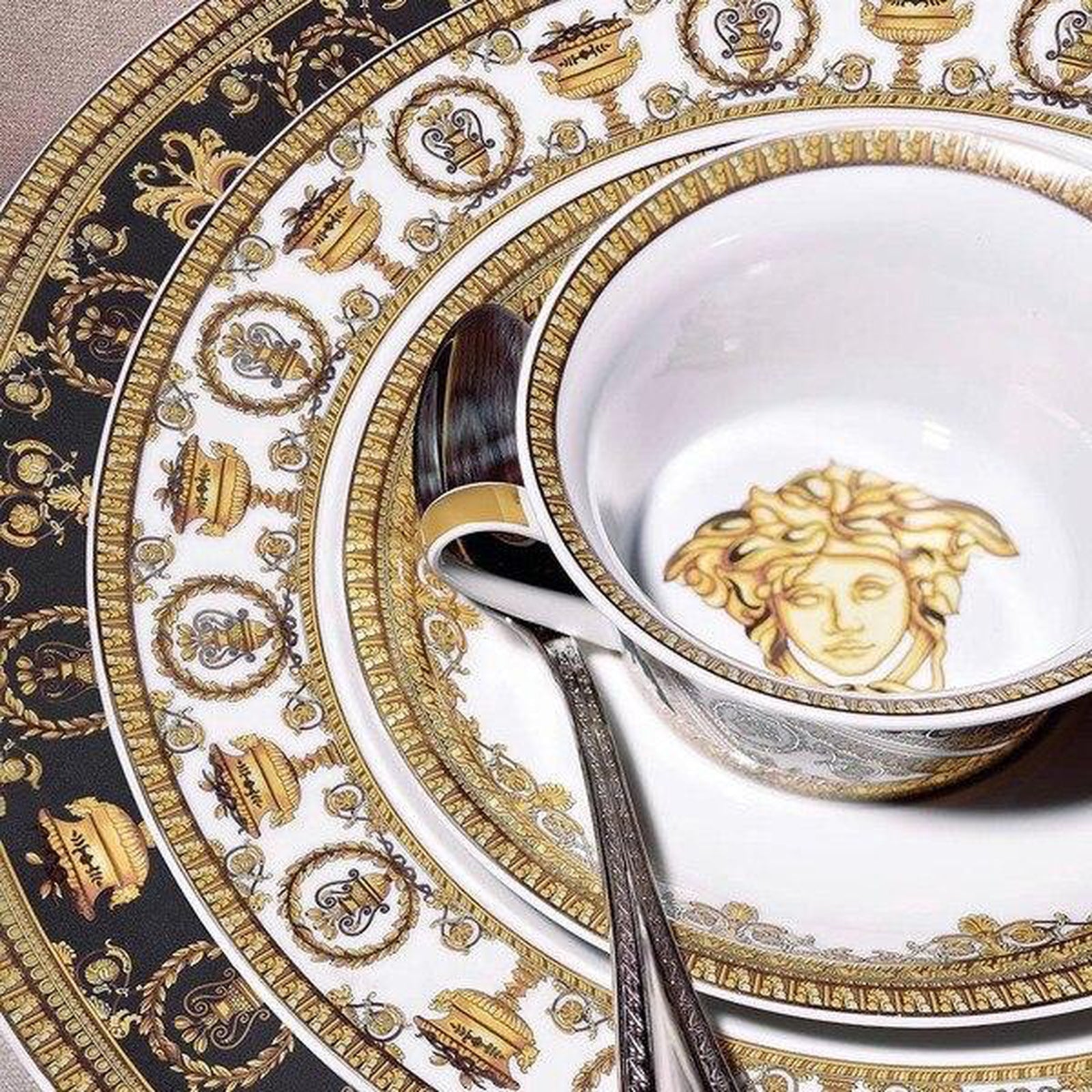 Versace I Love Baroque Sugar Bowl Covered
