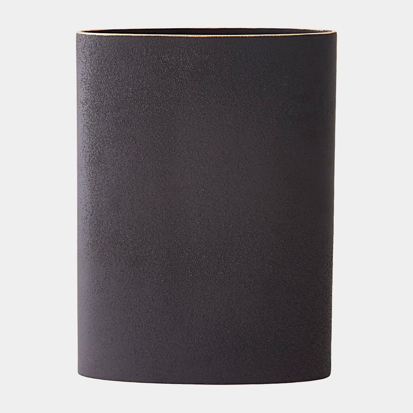 Global Views Tuba Vase