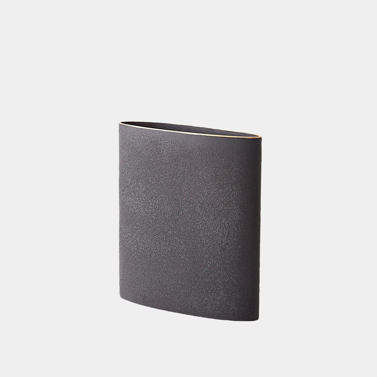 Global Views Tuba Vase