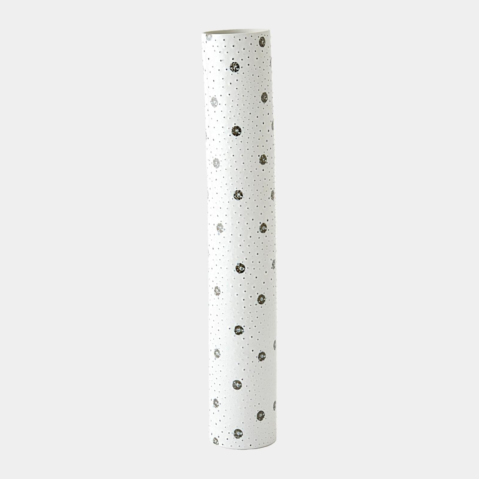 Global Views Spotted White and Black Vase