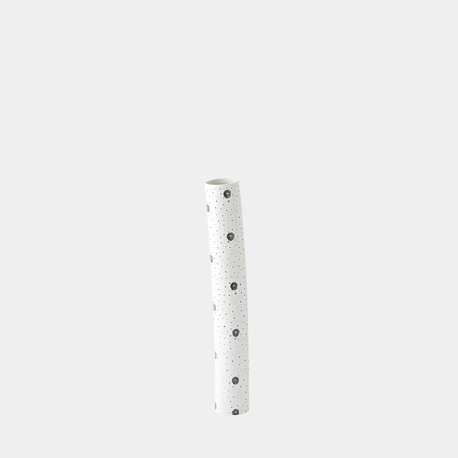 Global Views Spotted White and Black Vase