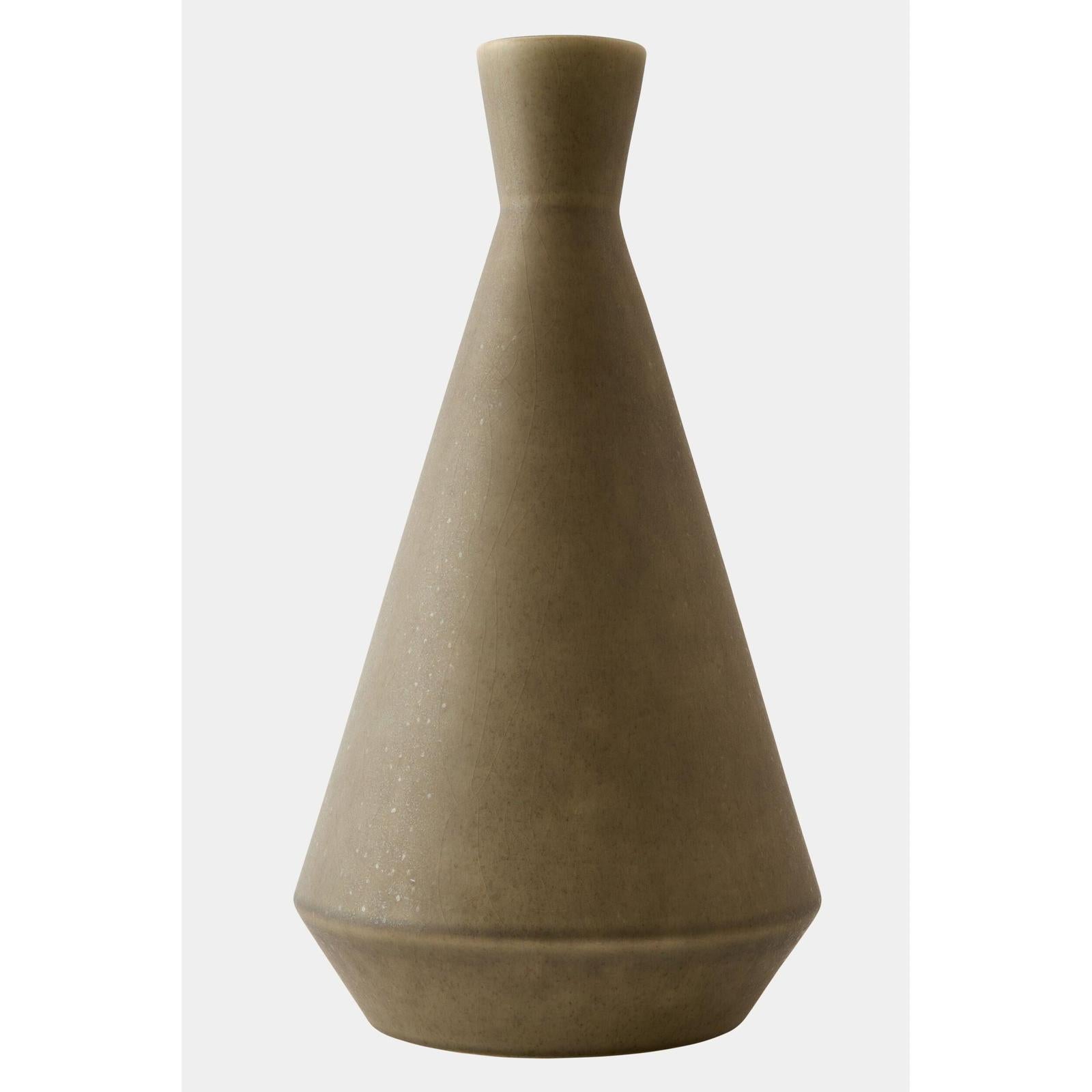 Global Views Modern Vase