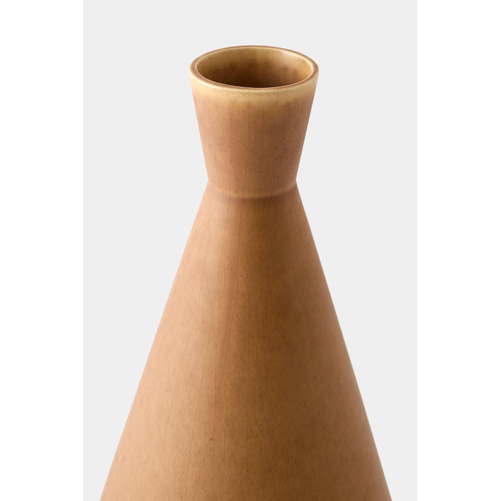 Global Views Modern Vase