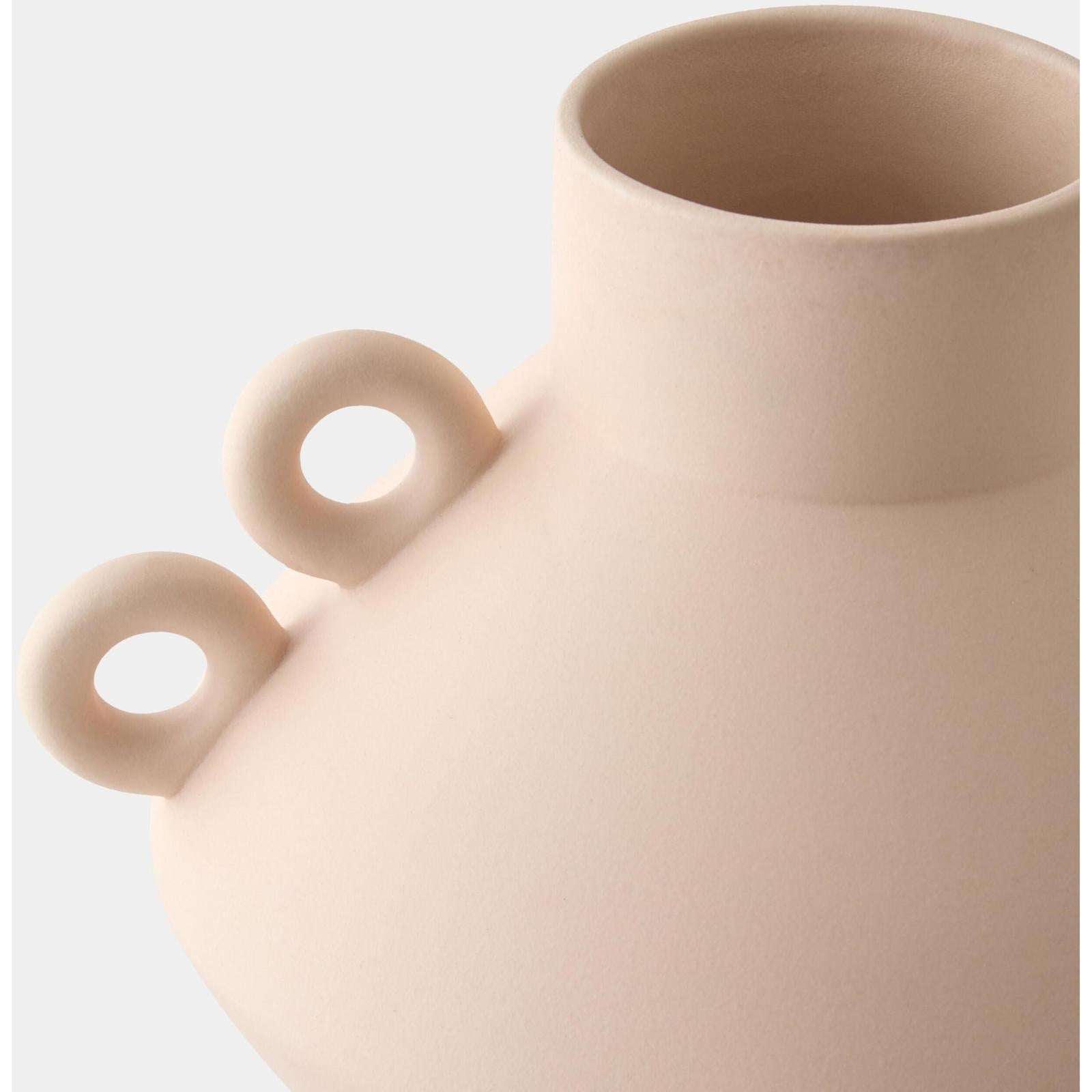 Global Views Ruffle Vase Rings