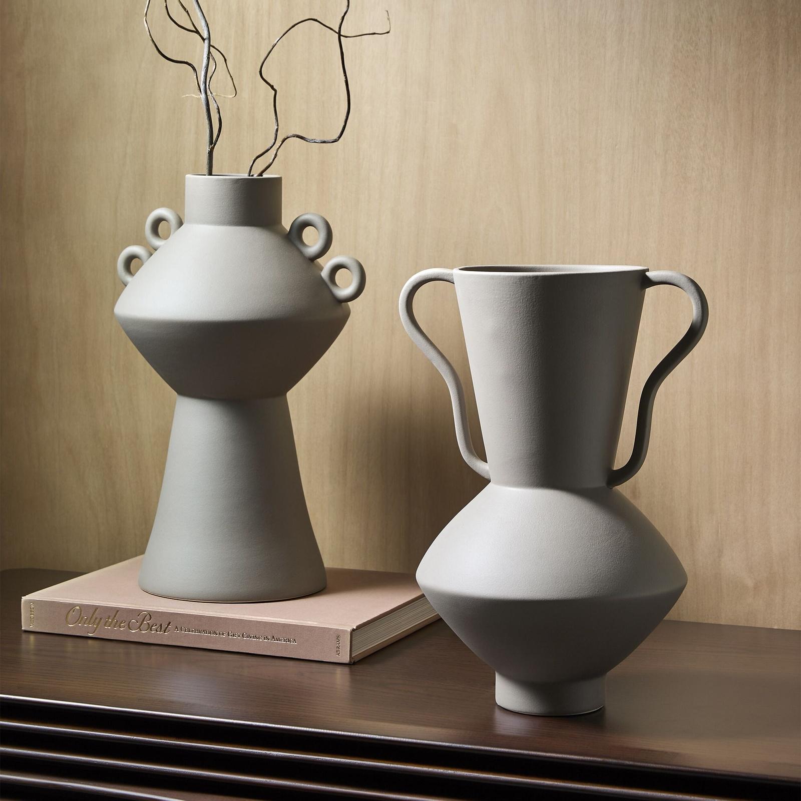 Global Views Ruffle Vase Rings