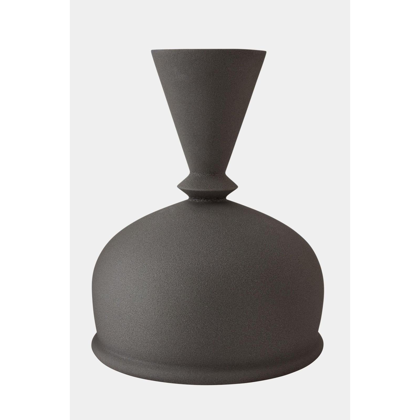 Global Views Villa Vase