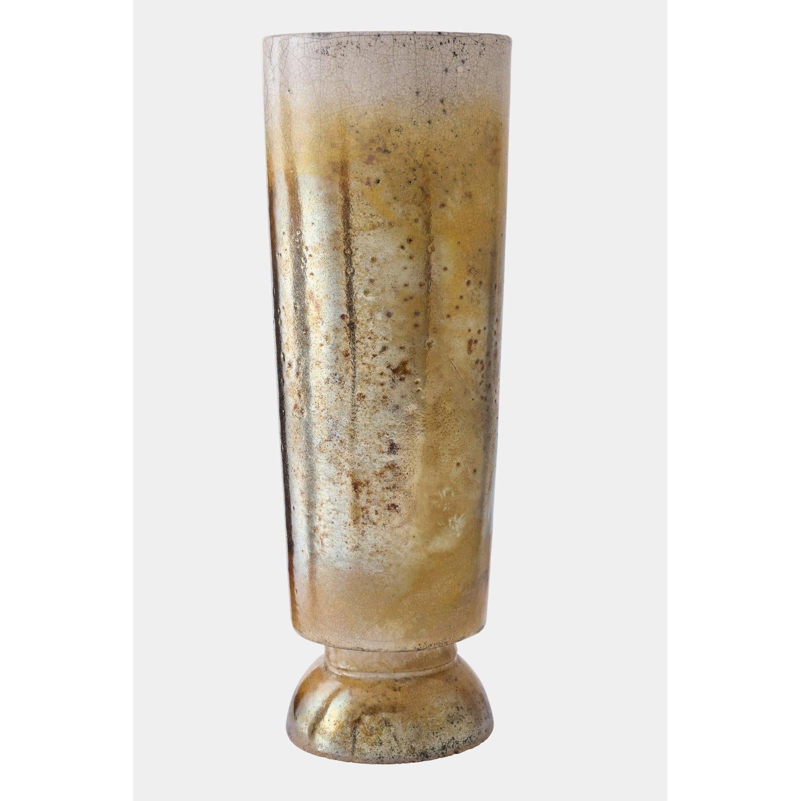 Global Views Trophy Vase