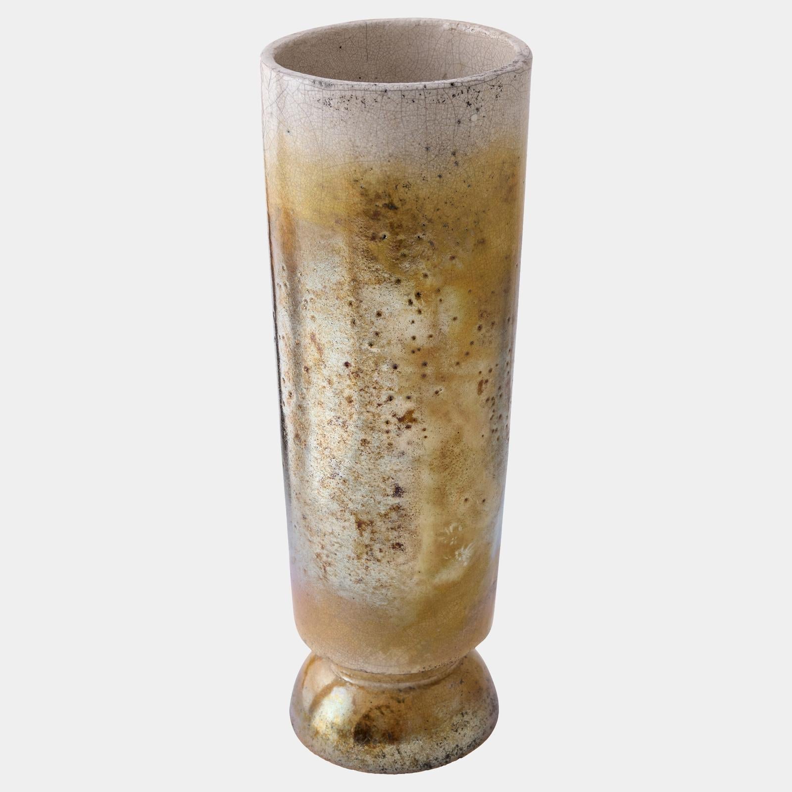 Global Views Trophy Vase
