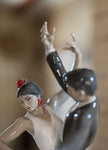 Lladro Flamenco dancers Couple Figurine