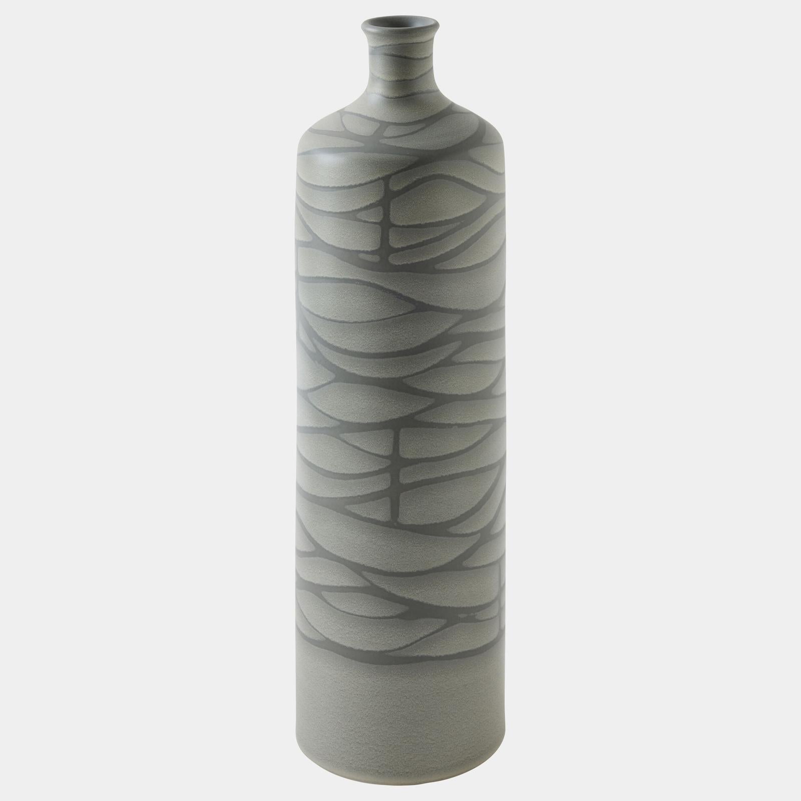 Global Views Strata Vase