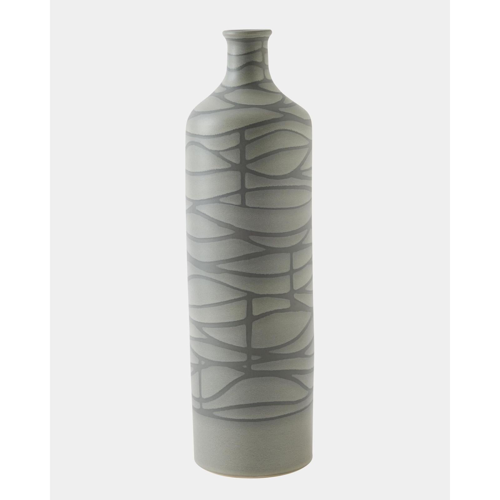 Global Views Strata Vase