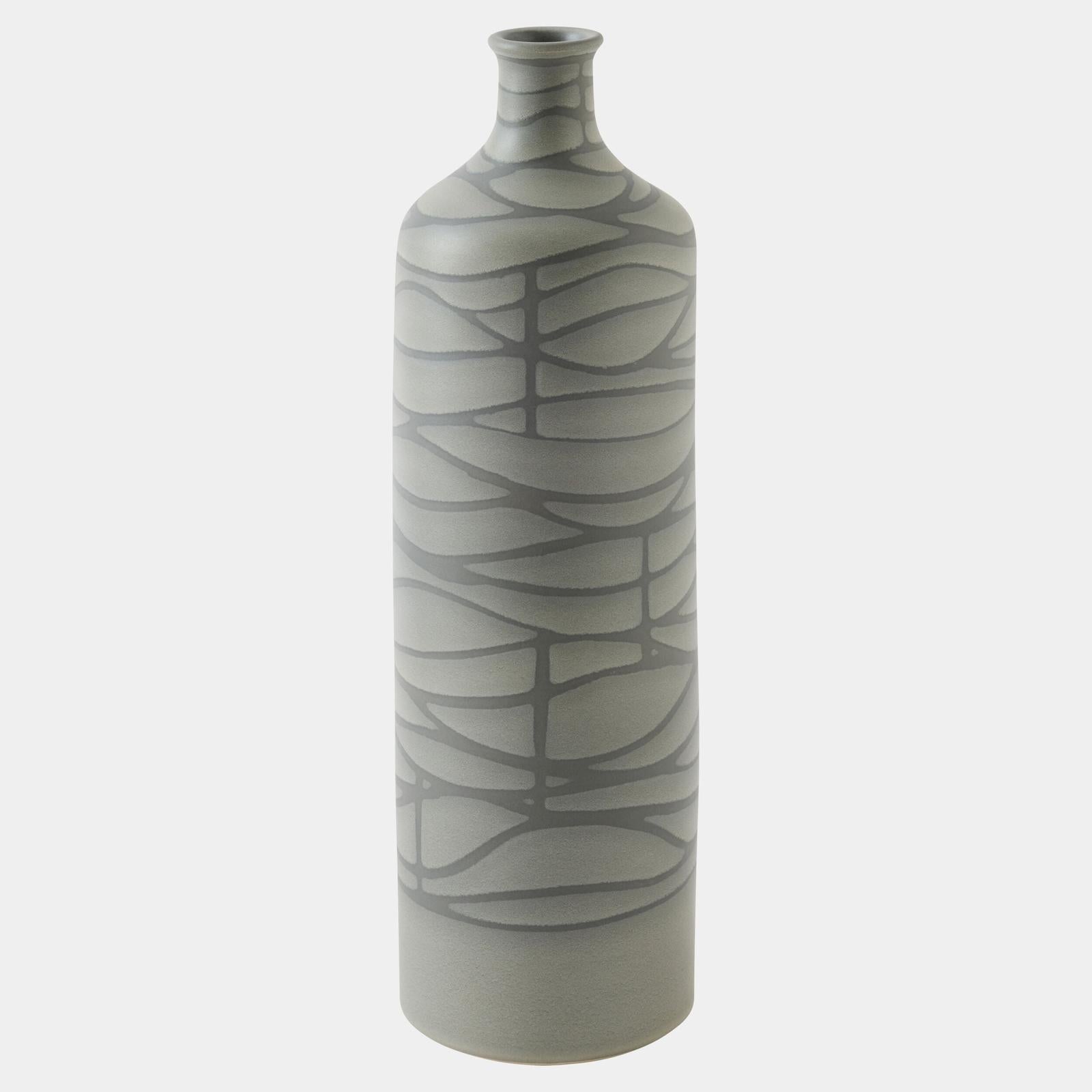 Global Views Strata Vase
