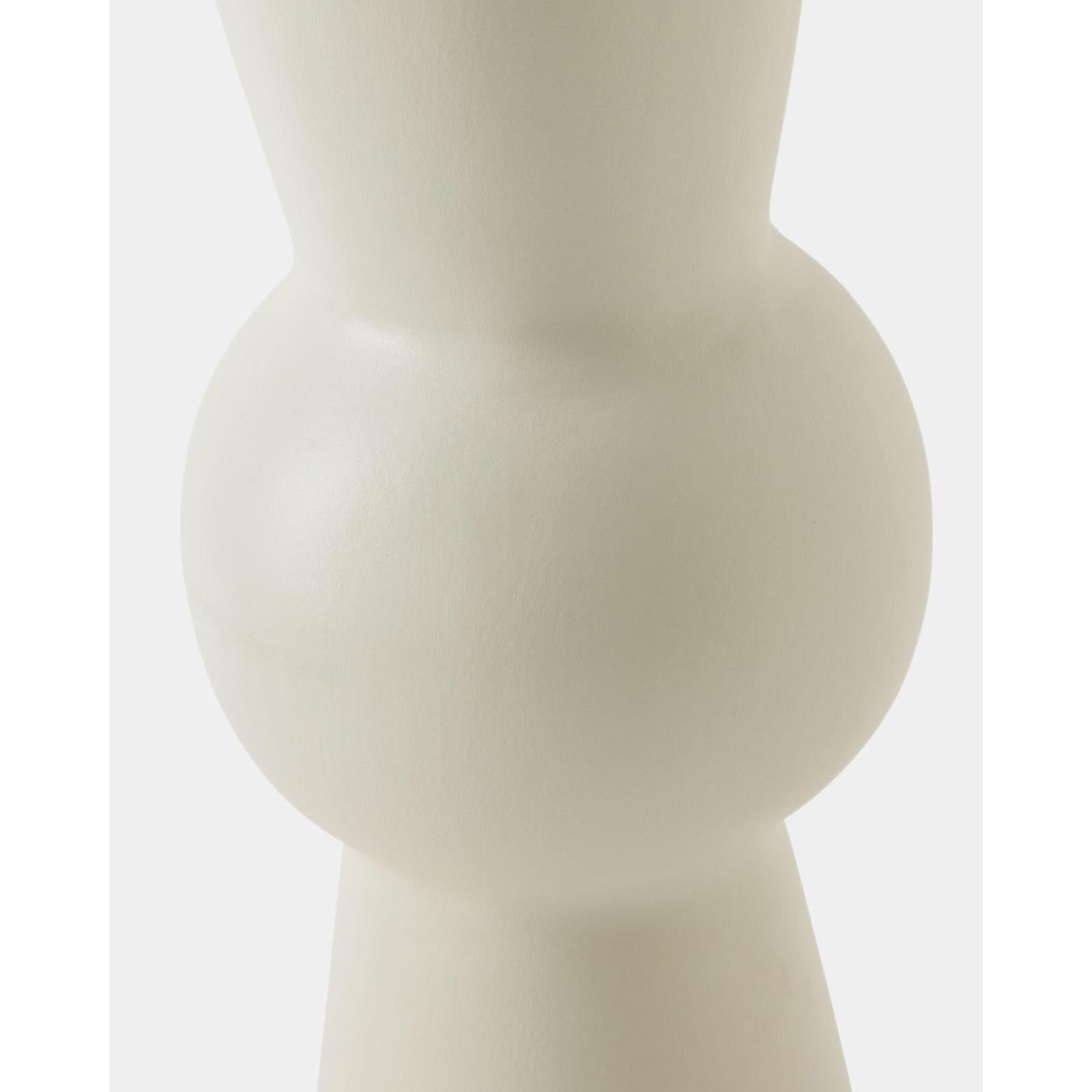 Global Views Pila White Vase