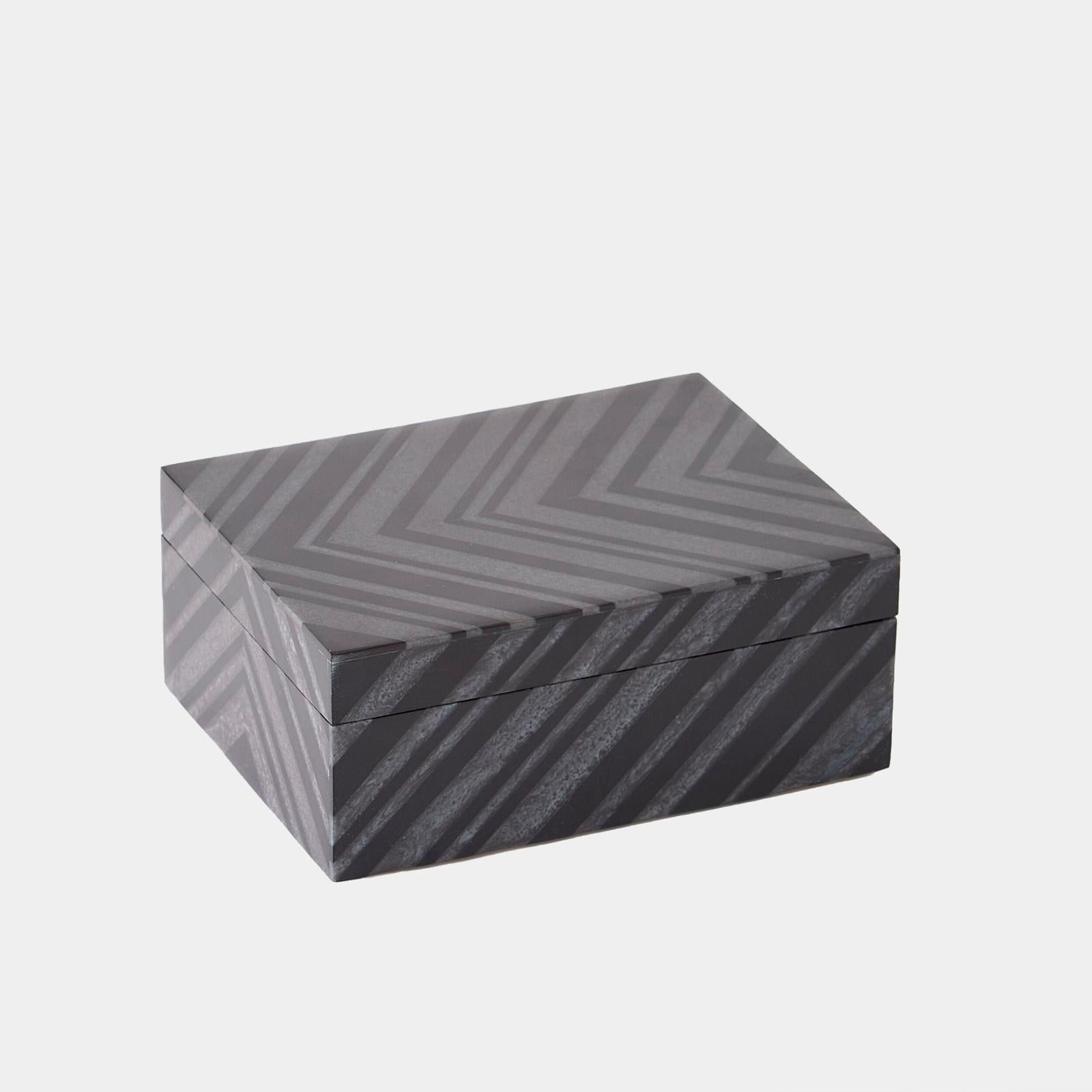 Global Views Relic Box Clearance
