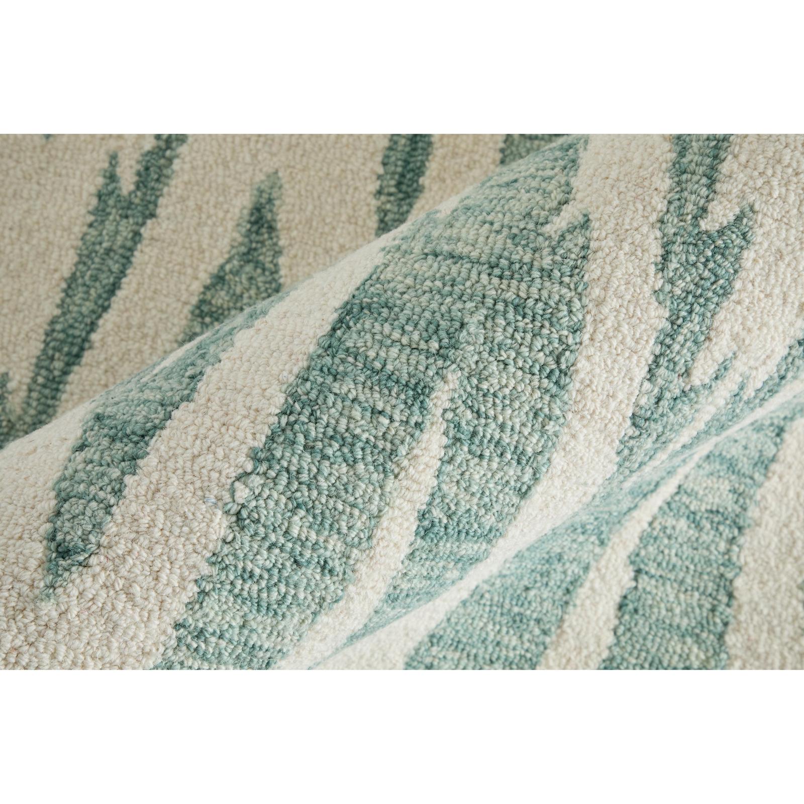 Feizy Wallace 8A40F Modern Chevron Rug in Blue/White