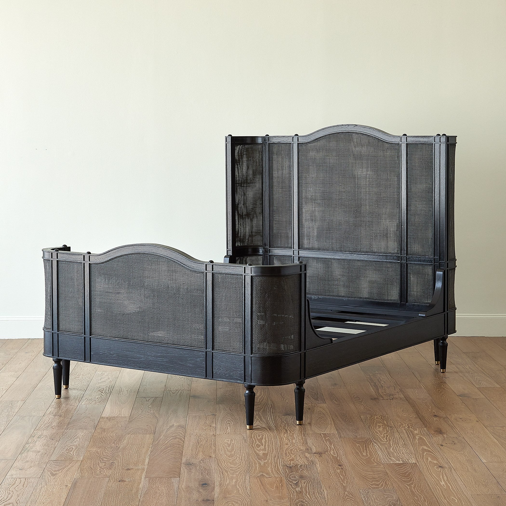 Global Views Blackened Josephine Oak Bed