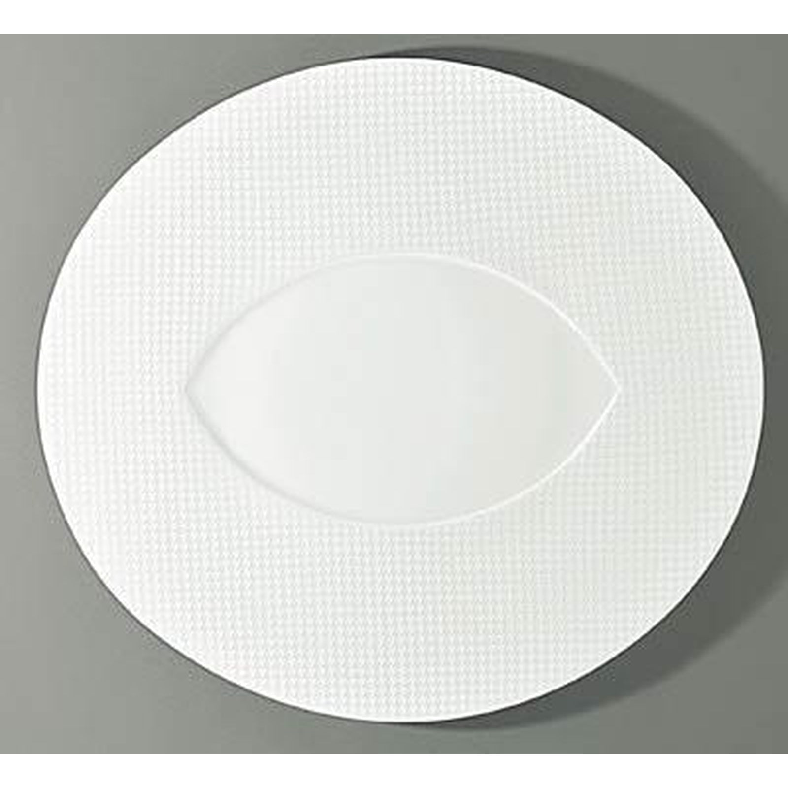 Raynaud Checks Oval Buffet Plate Almond Center