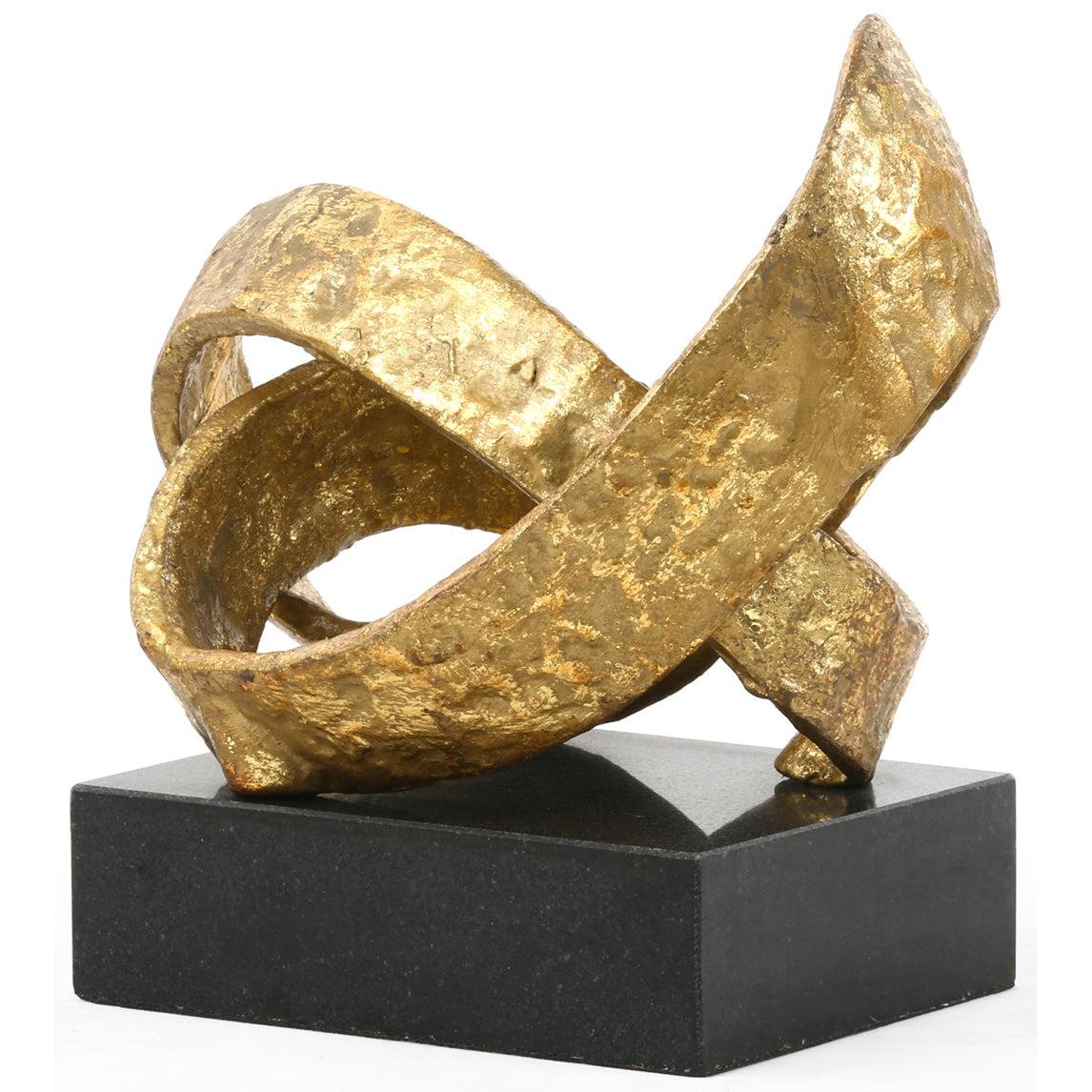 Villa & House Demi Statue by Bungalow 5