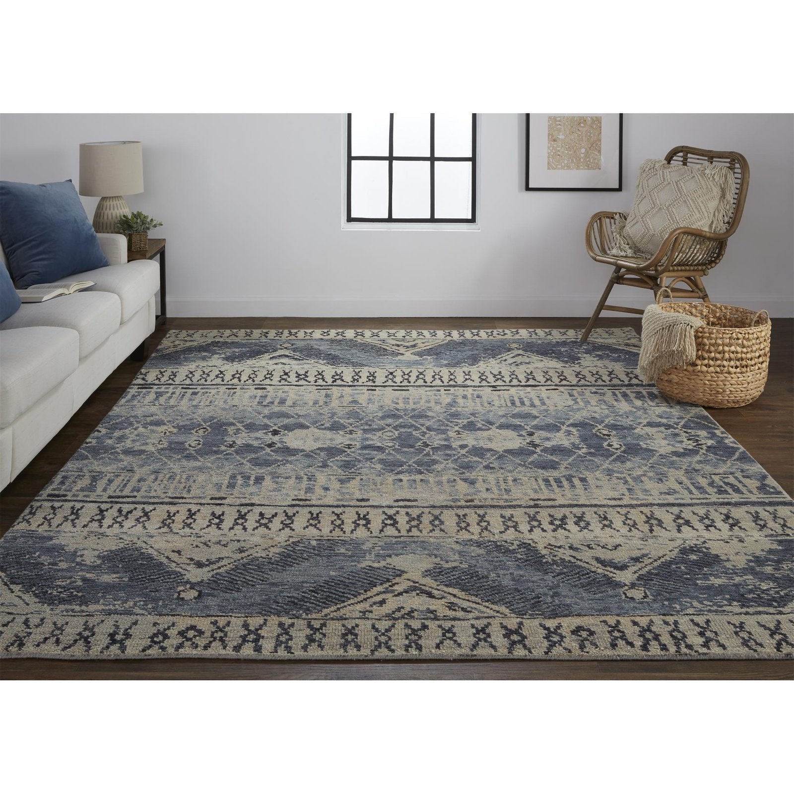 Feizy Palomar 6572F Rug in Blue / Tan