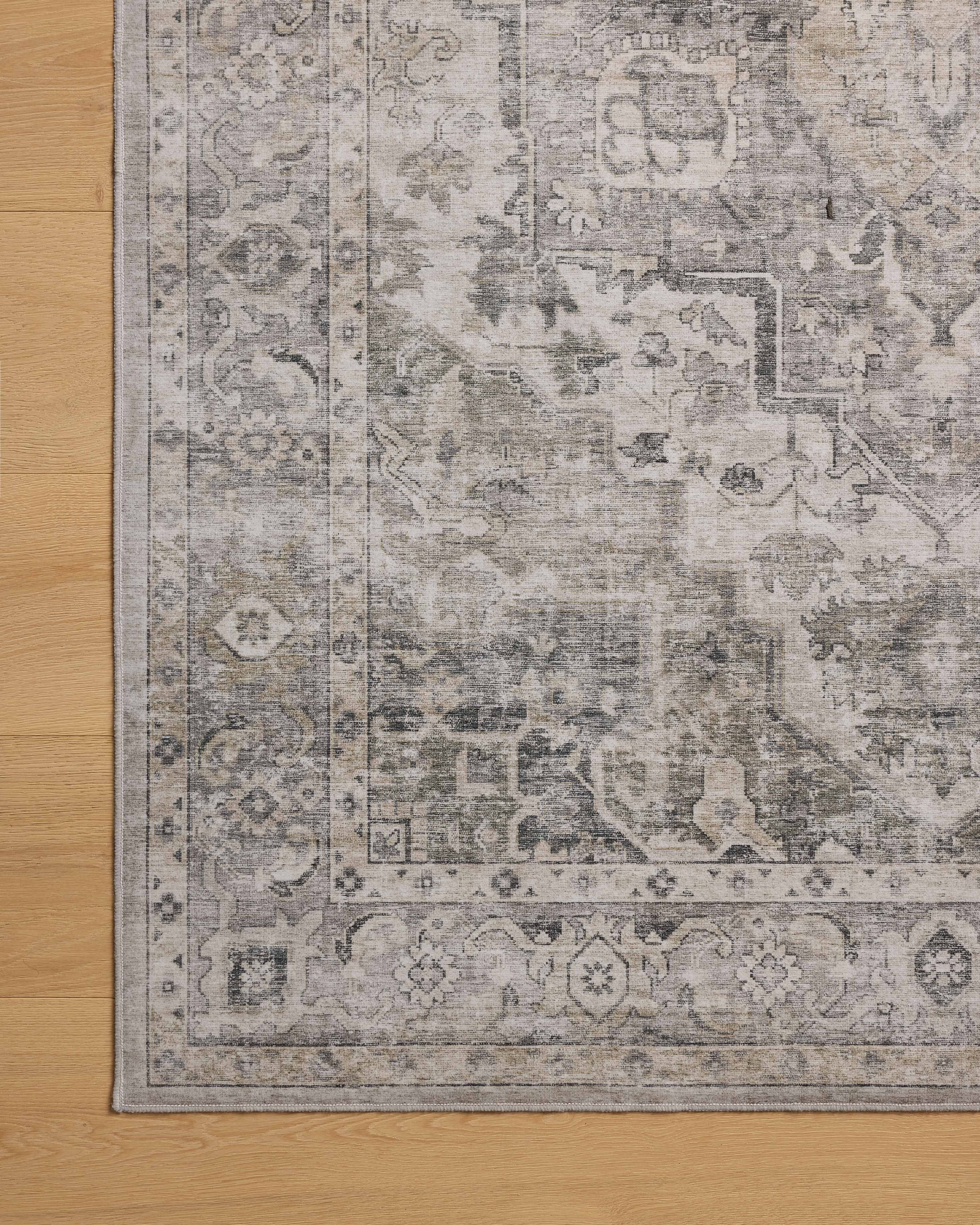 Amber Lewis Josie Silver / Natural Rug DC10