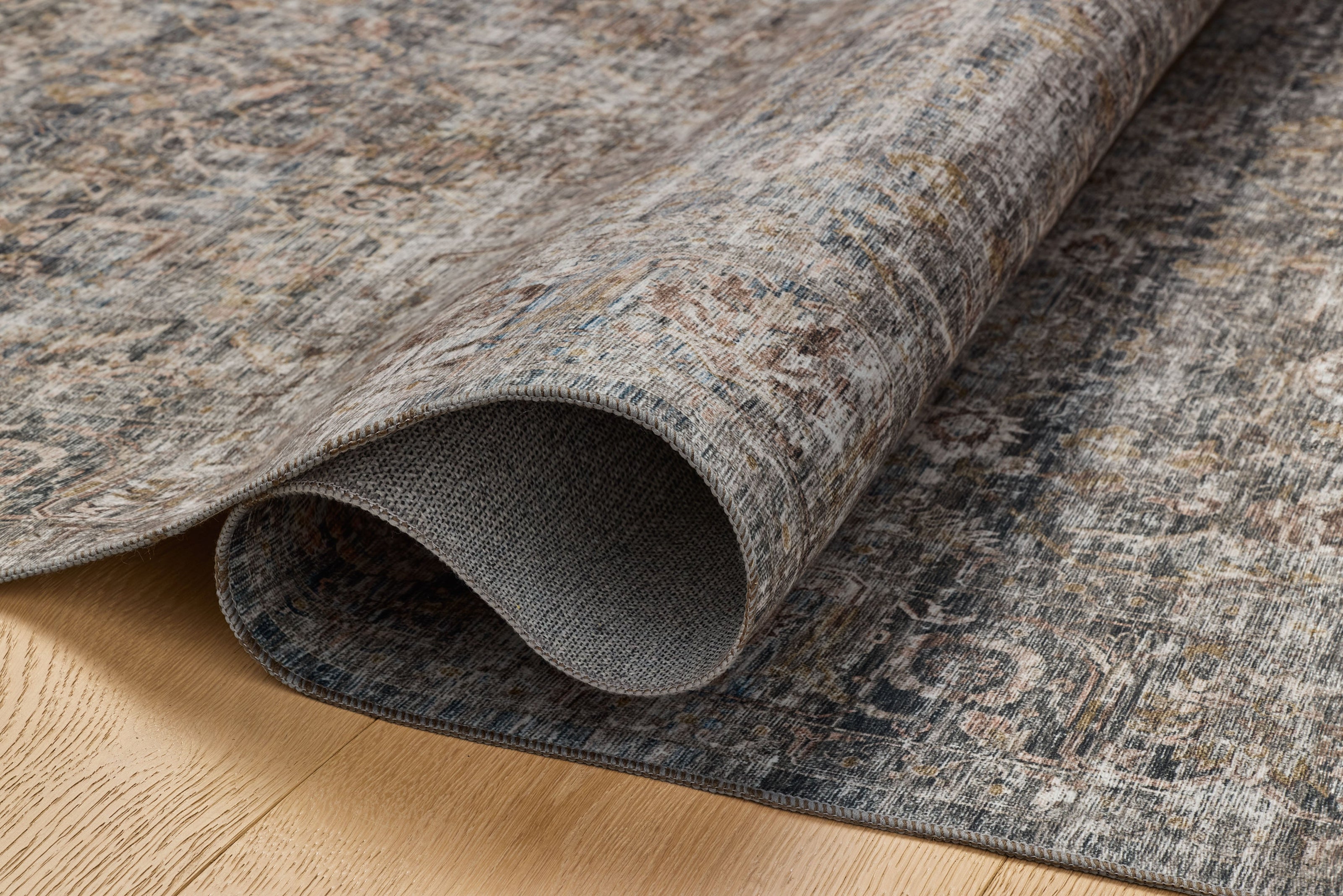 Amber Lewis Josie Dove / Gold Rug DC10