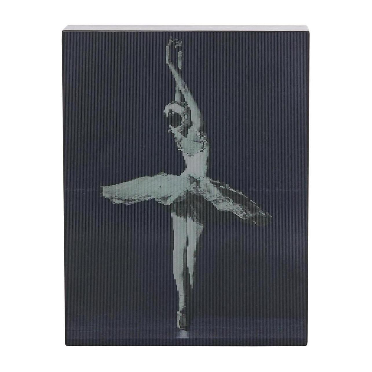 John Richard Decor Tony Fey's Perfect Poise