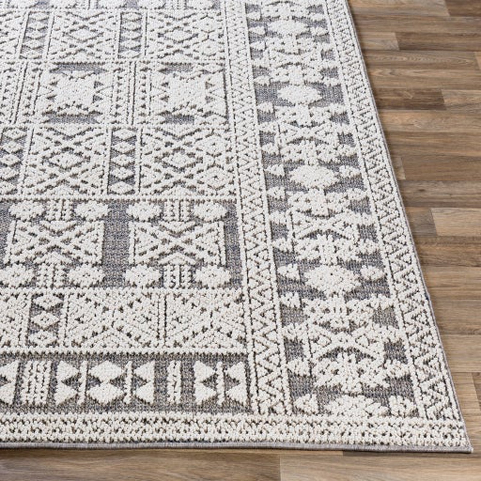 Livabliss by Surya Ariana RIA-2305 Rug
