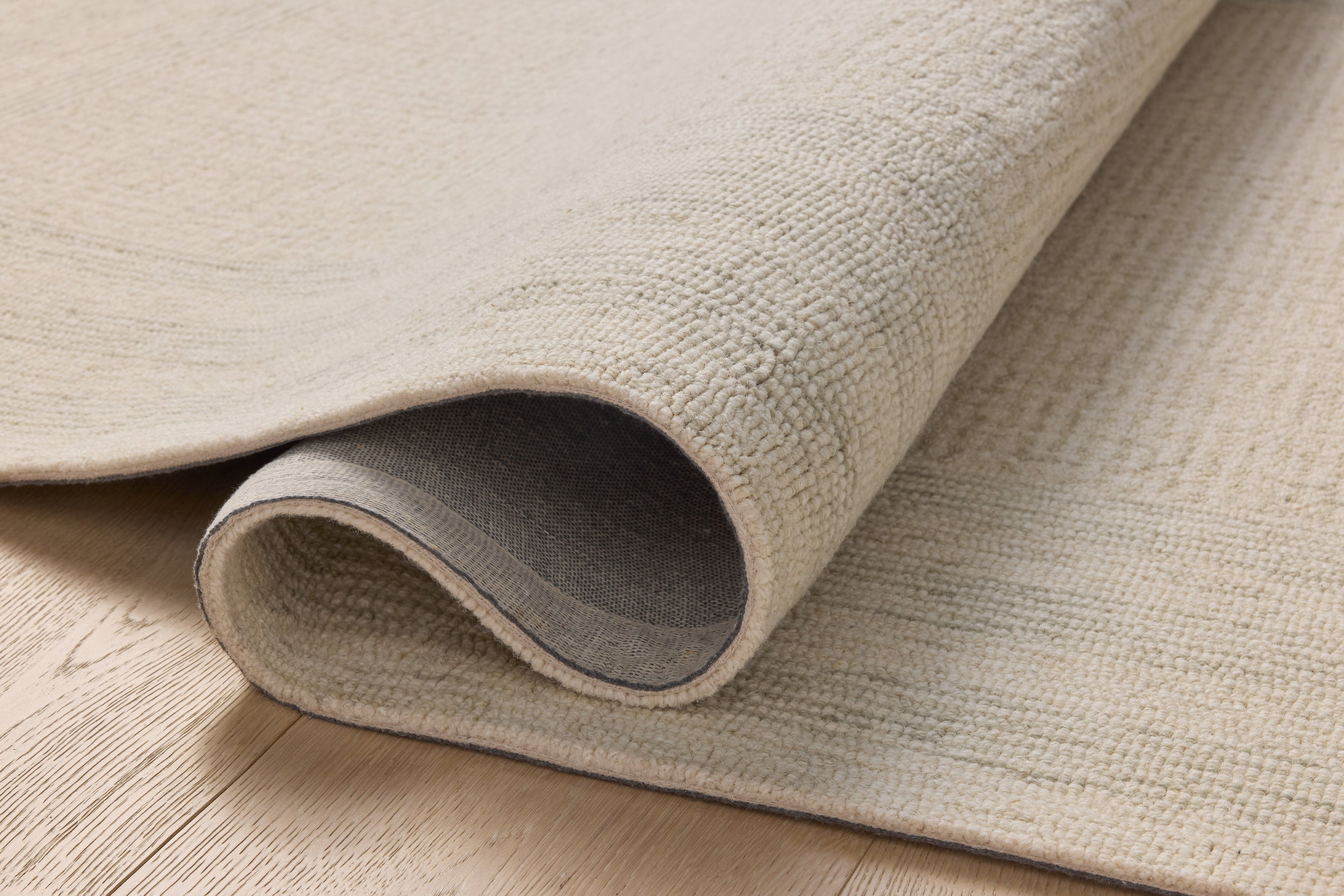 Amber Lewis Windsor Ivory / Spa Rug DC10