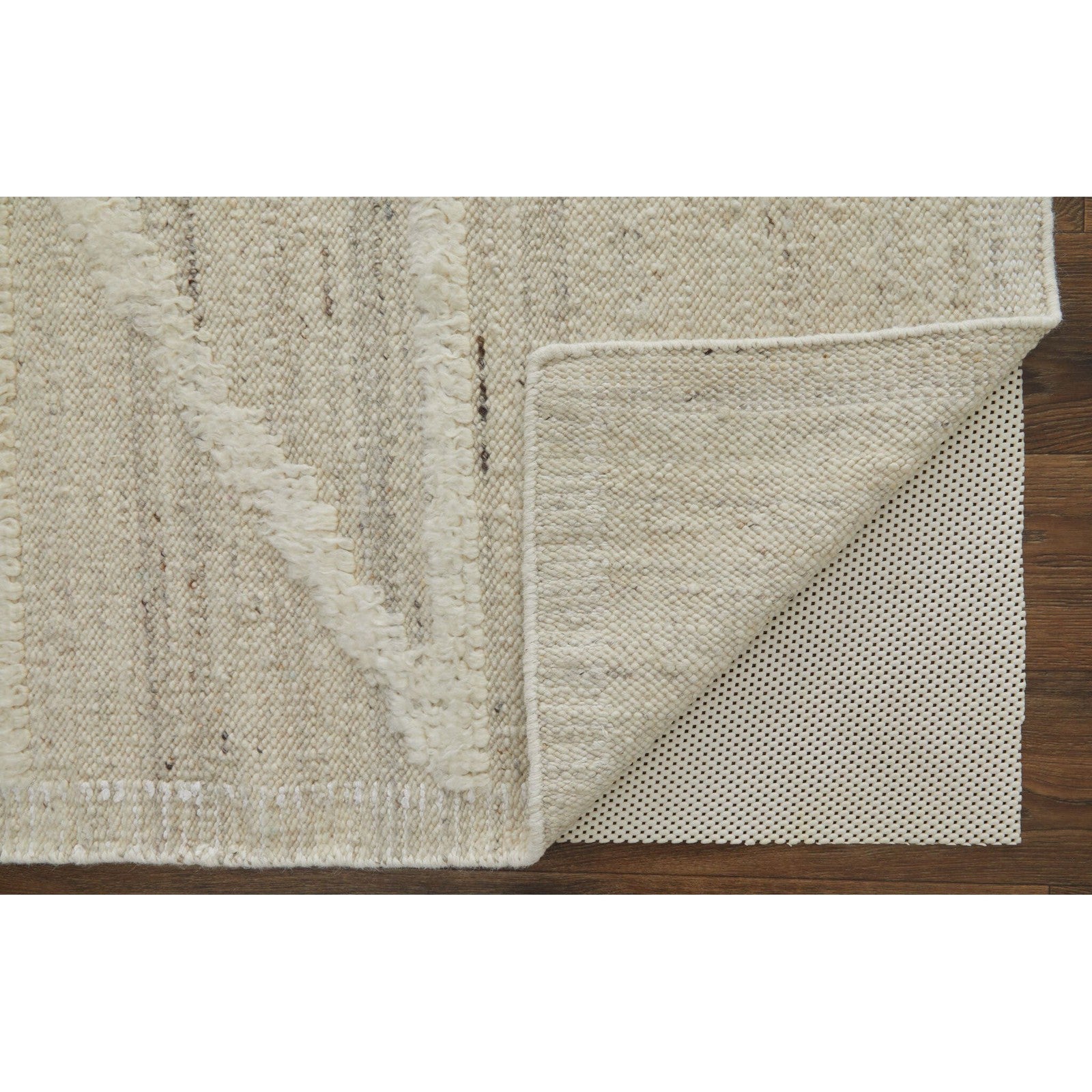 Feizy Ashby 8908F Transitional Geometric Rug in Tan/Ivory