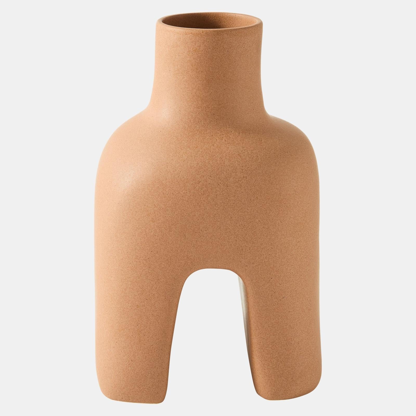 Global Views Adama Vase