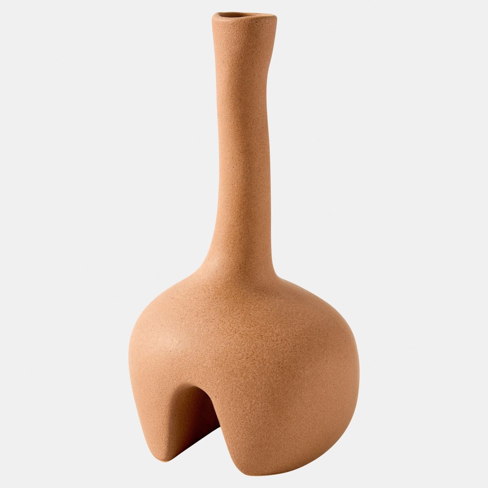 Global Views Adama Vase