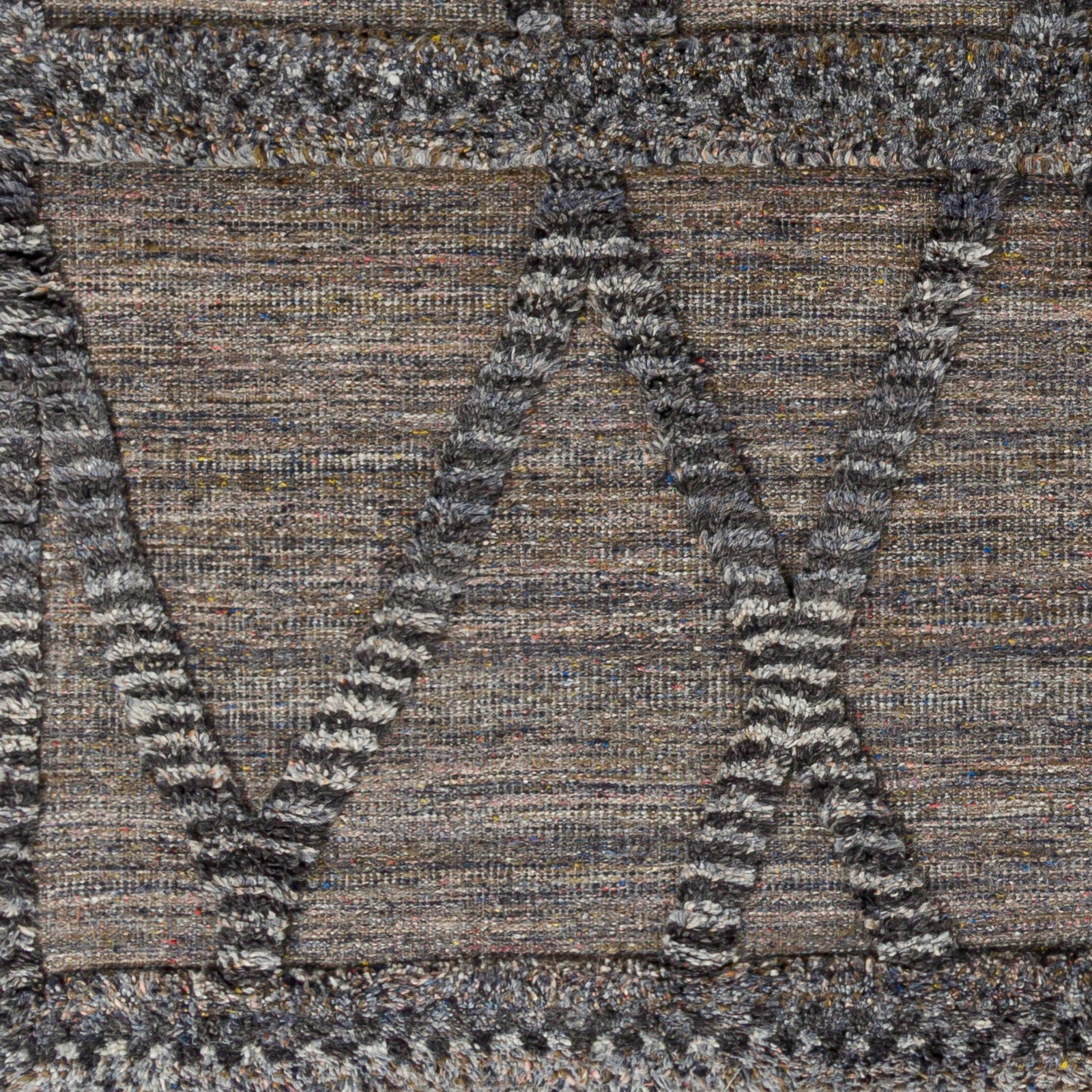 Surya Cadiz CDZ-2302 Hand Knotted Rug