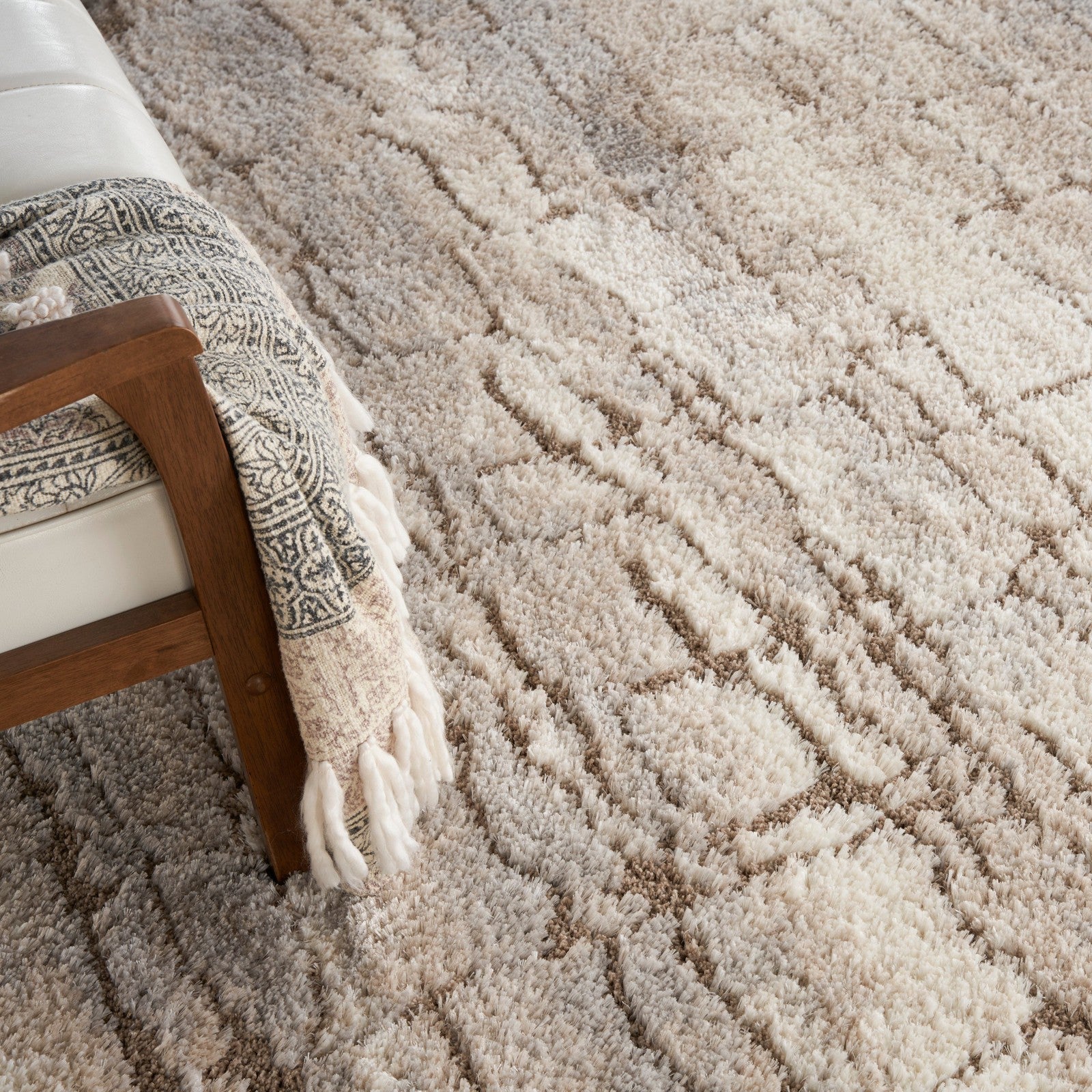 Nourison Dreamy Shag DRS09 Shag Indoor Rug