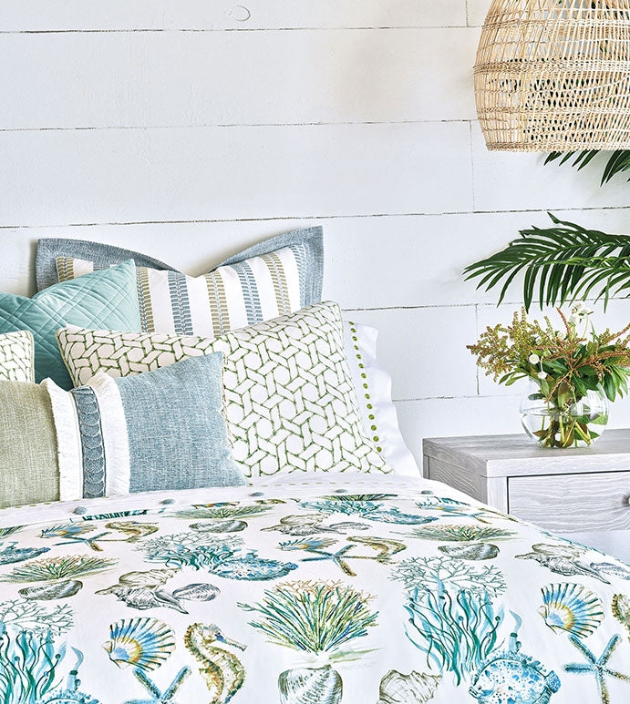 Eastern Accents Grenada Tropical Tacked Comforter