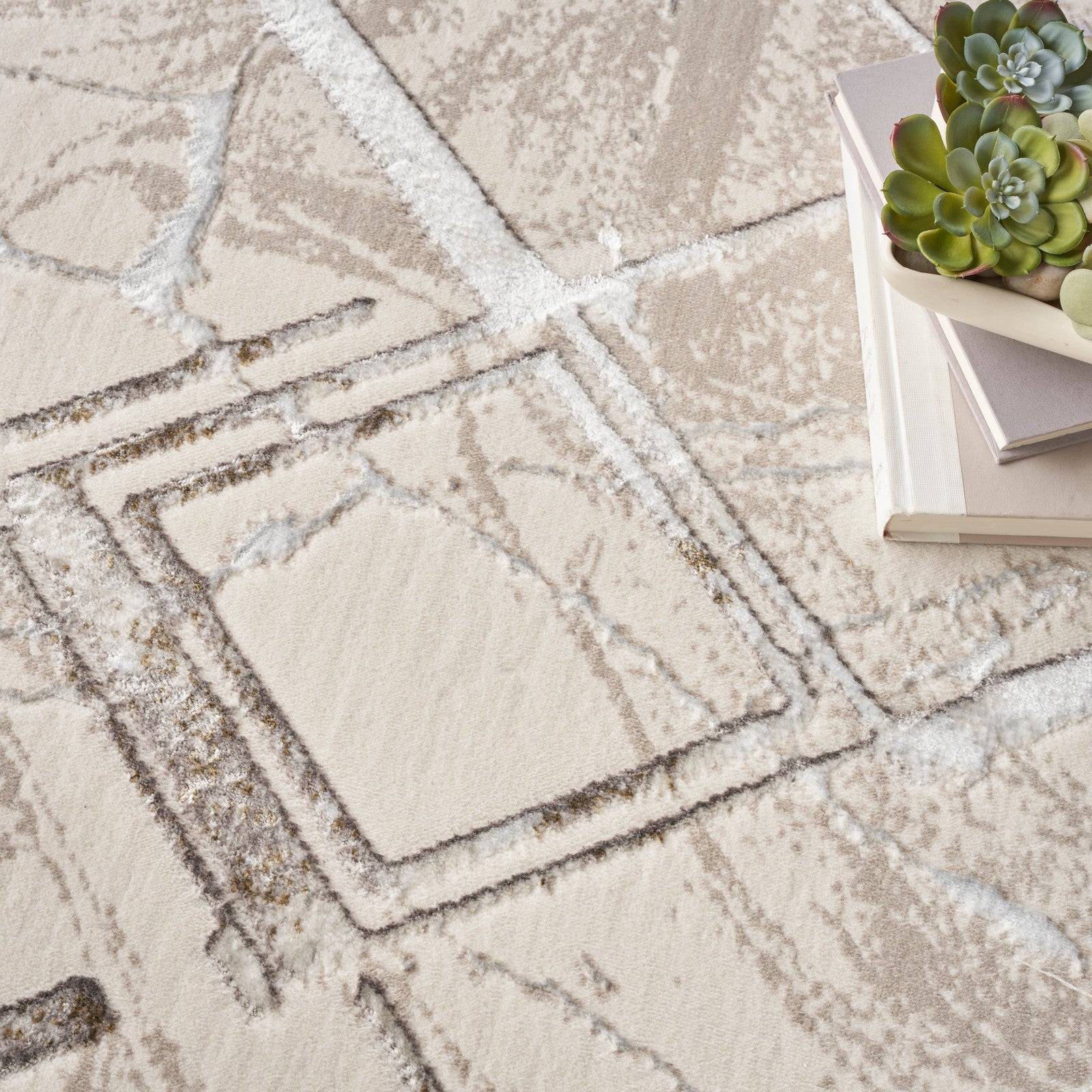 Nourison Glitz GLZ02 Modern Indoor Rug