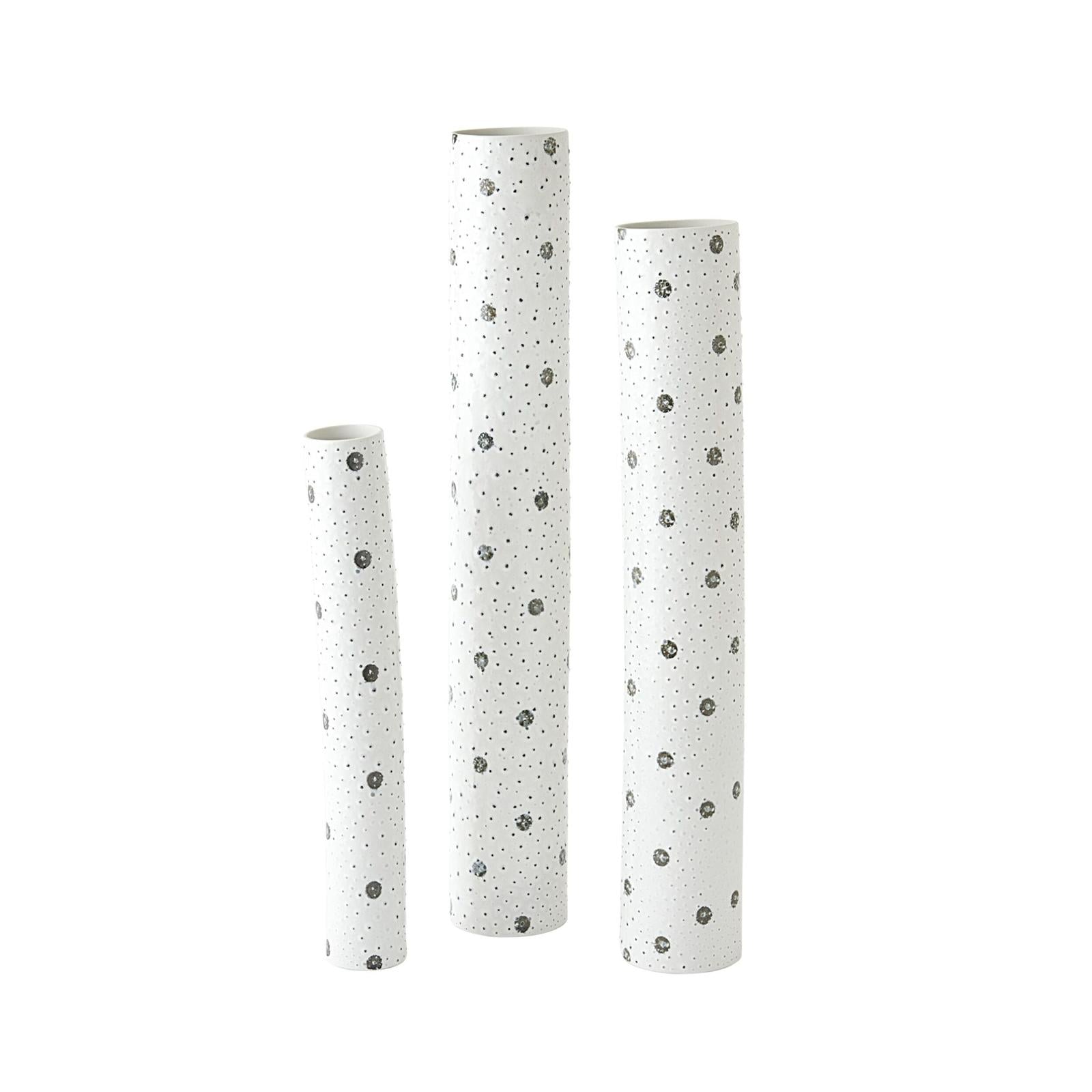 Global Views Spotted White and Black Vase