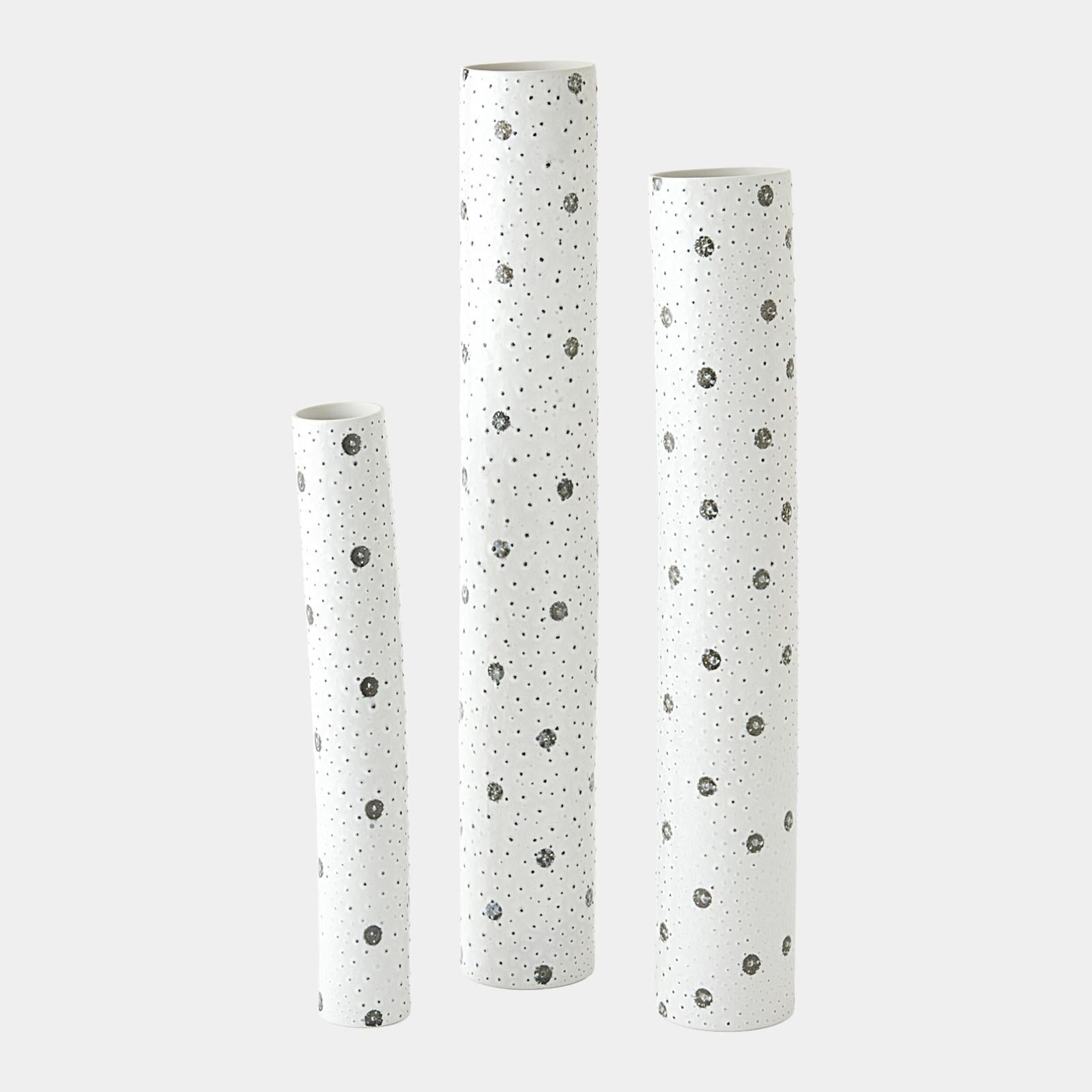 Global Views Spotted White and Black Vase
