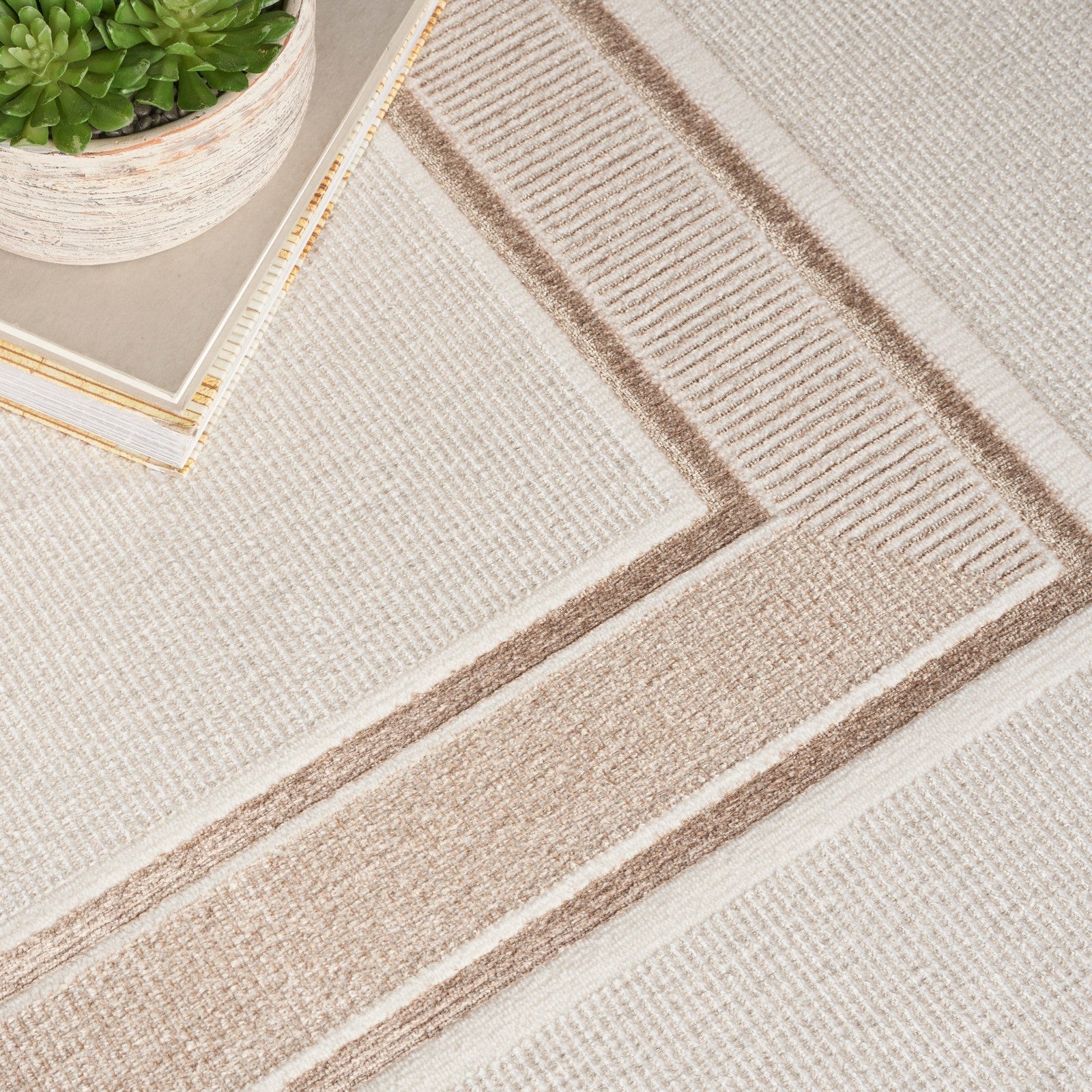 Nourison Glitz GLZ08 Contemporary Indoor Rug
