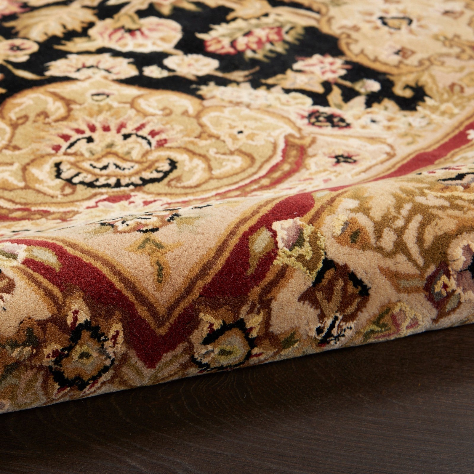 Nourison 2000 2028 Traditional Indoor Rug
