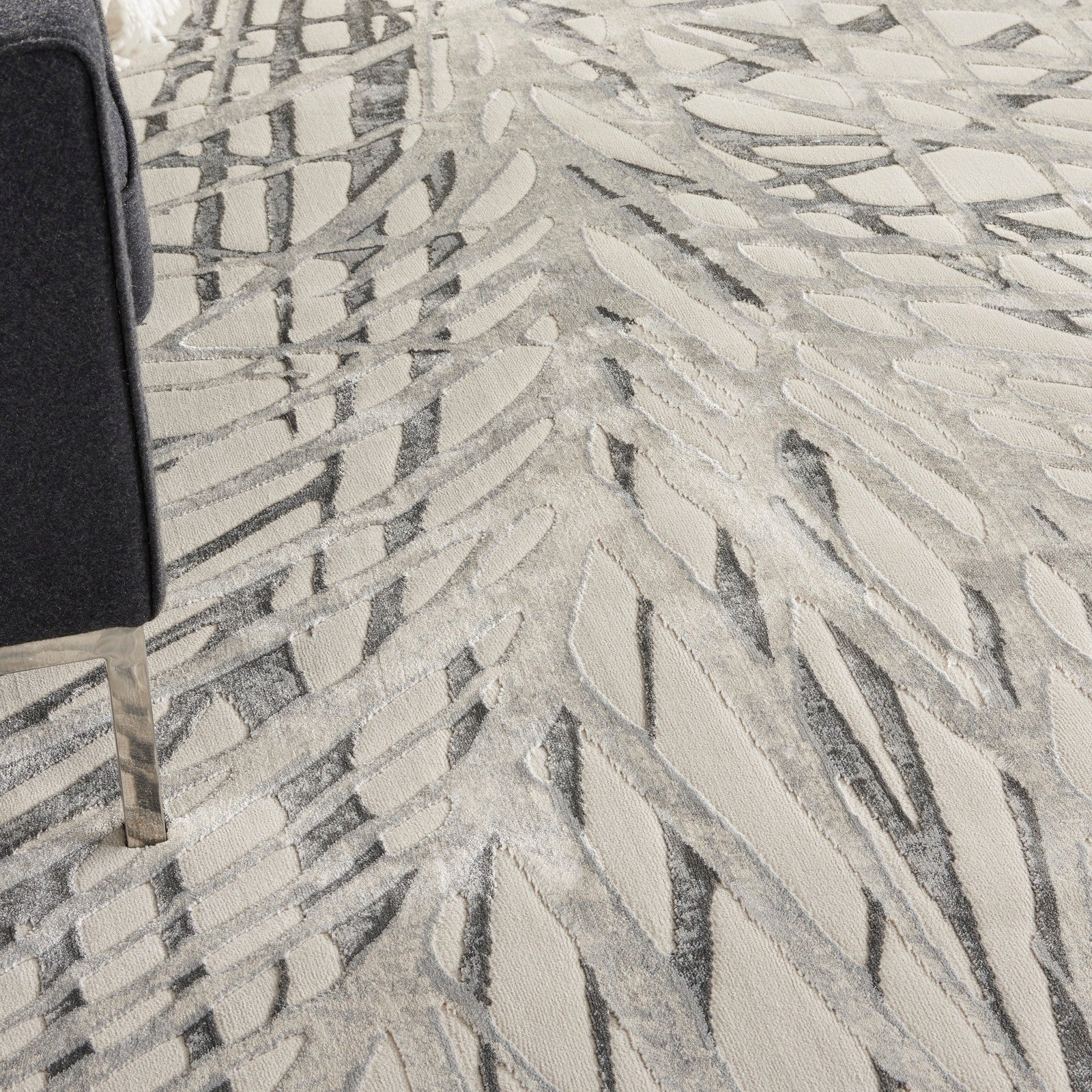 Nourison Rustic Textures RUS17 Modern Indoor Rug