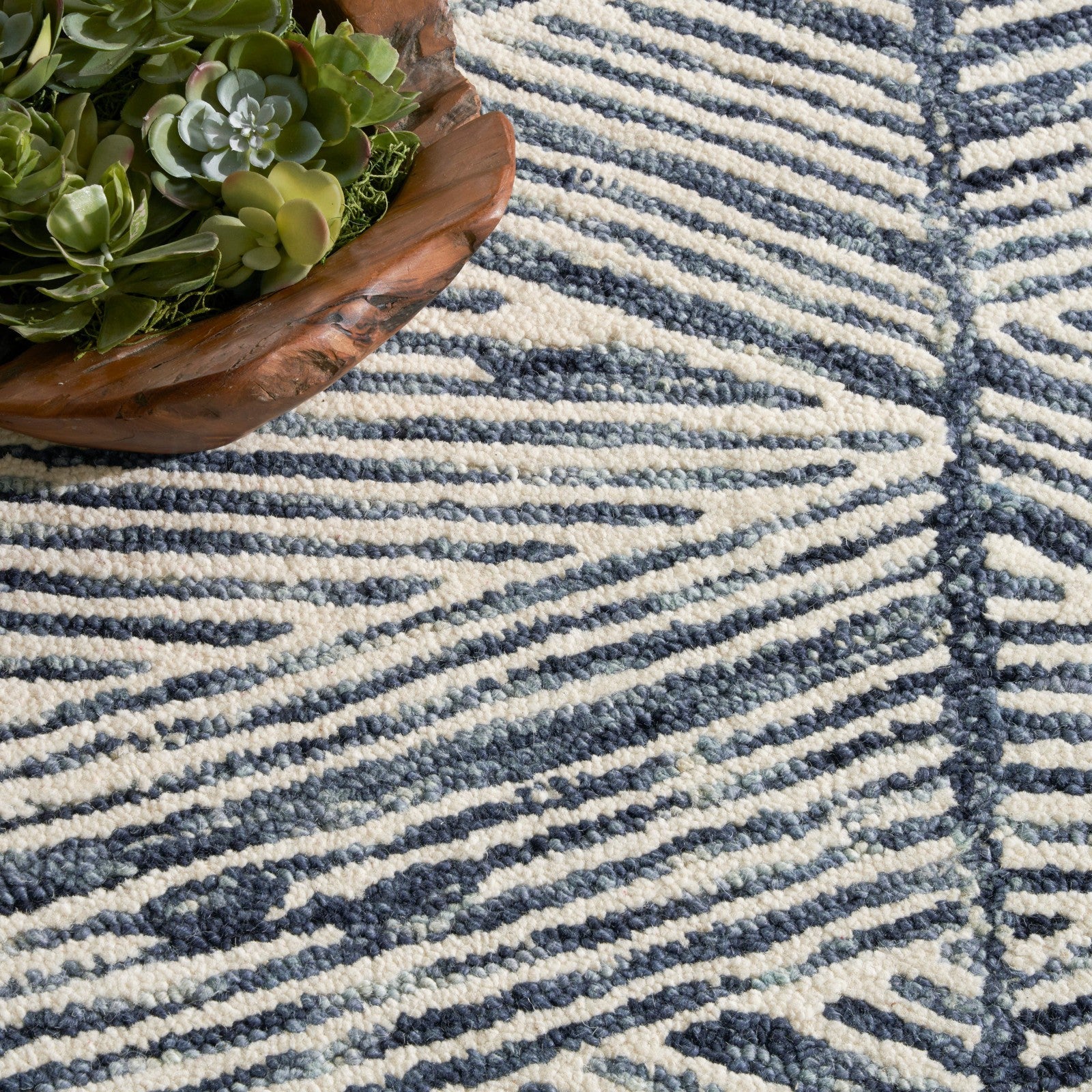 Nourison Colorado CLR01 Modern Indoor Rug